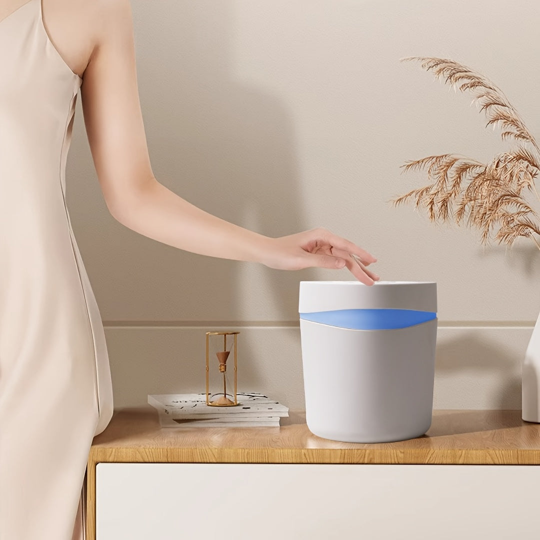 4L\u002F1.06 Gallon USB Powered Humidifier | Cool Spray in Summer, Silent Fragrance Diffuser with Three Spray Ports, Non-Rechargeable, Low-Pressure, Multi-Gear Adjustable Mist Output